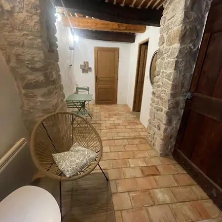 In Medieval 3* Céreste