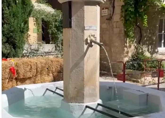 In Medieval Bed & Breakfast